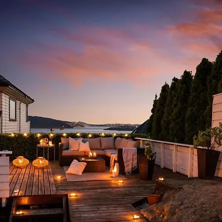 Panoramic Views And Garden! Appartement *