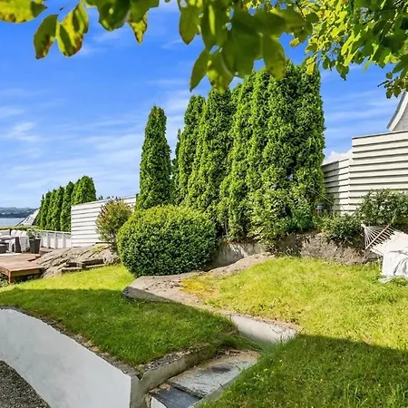 Panoramic Views And Garden! * Bergen